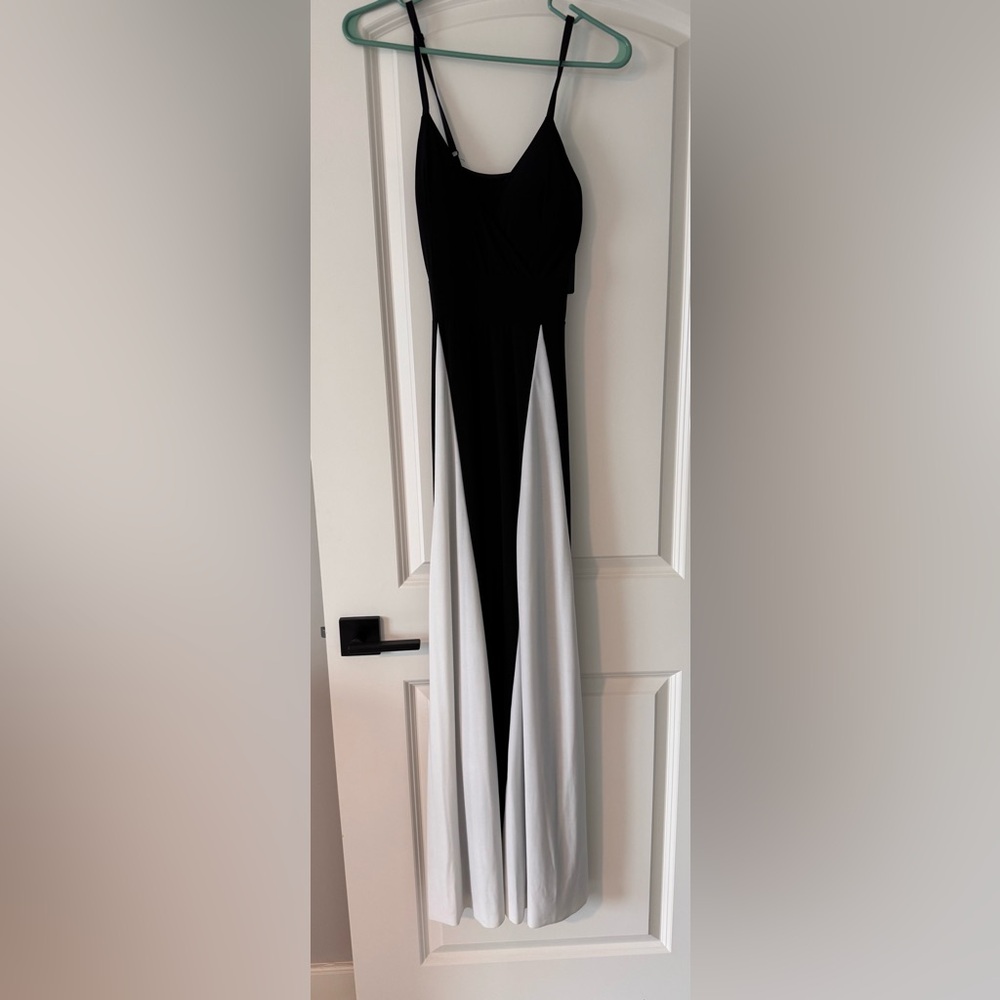 Black and White Maxi Dress - NWT - Picture 2 of 2
